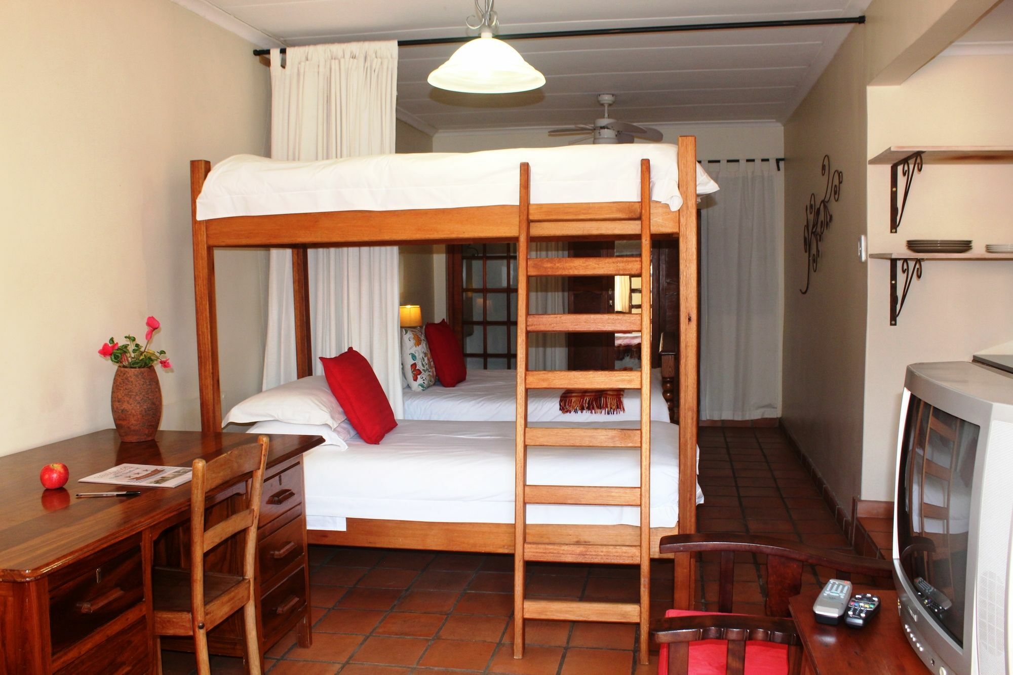 3@Marion Guest House Pretoria-Noord Exterior foto